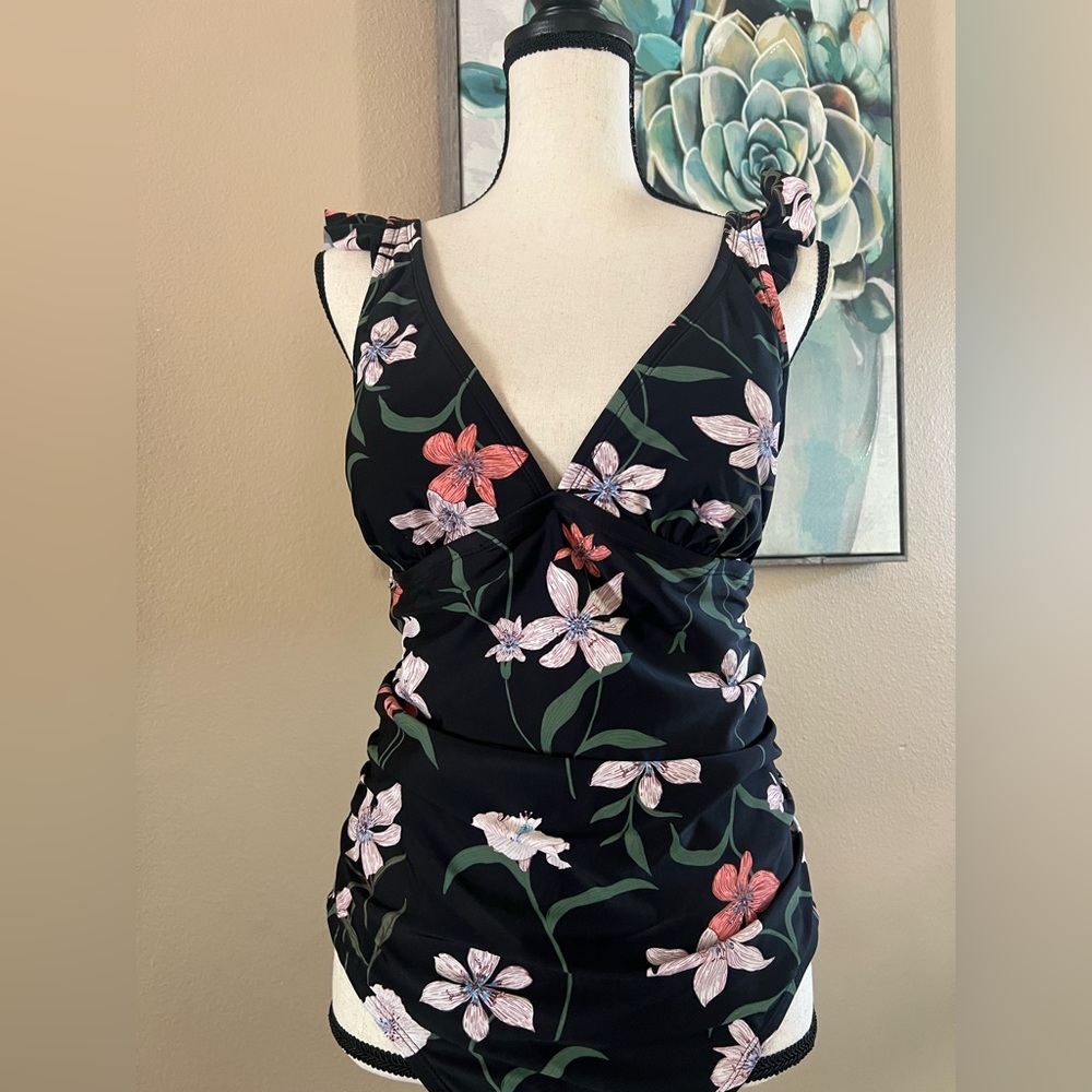 Shade & Shore Women's One Piece Swimsuit